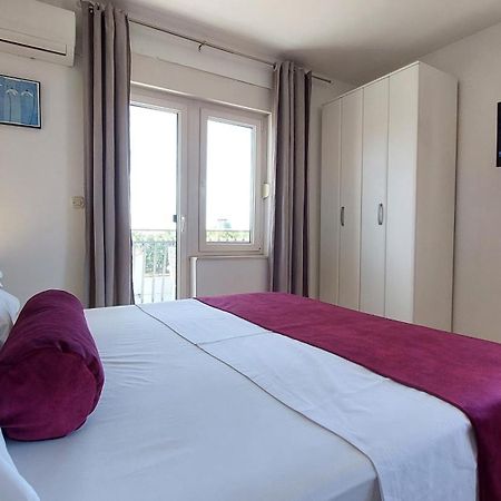 Sea Side Apartments Vodice Zewnętrze zdjęcie