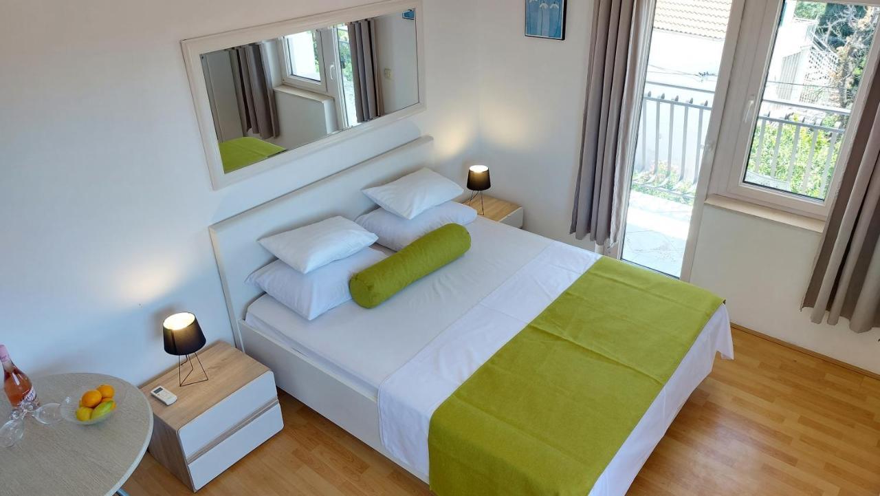 Sea Side Apartments Vodice Zewnętrze zdjęcie
