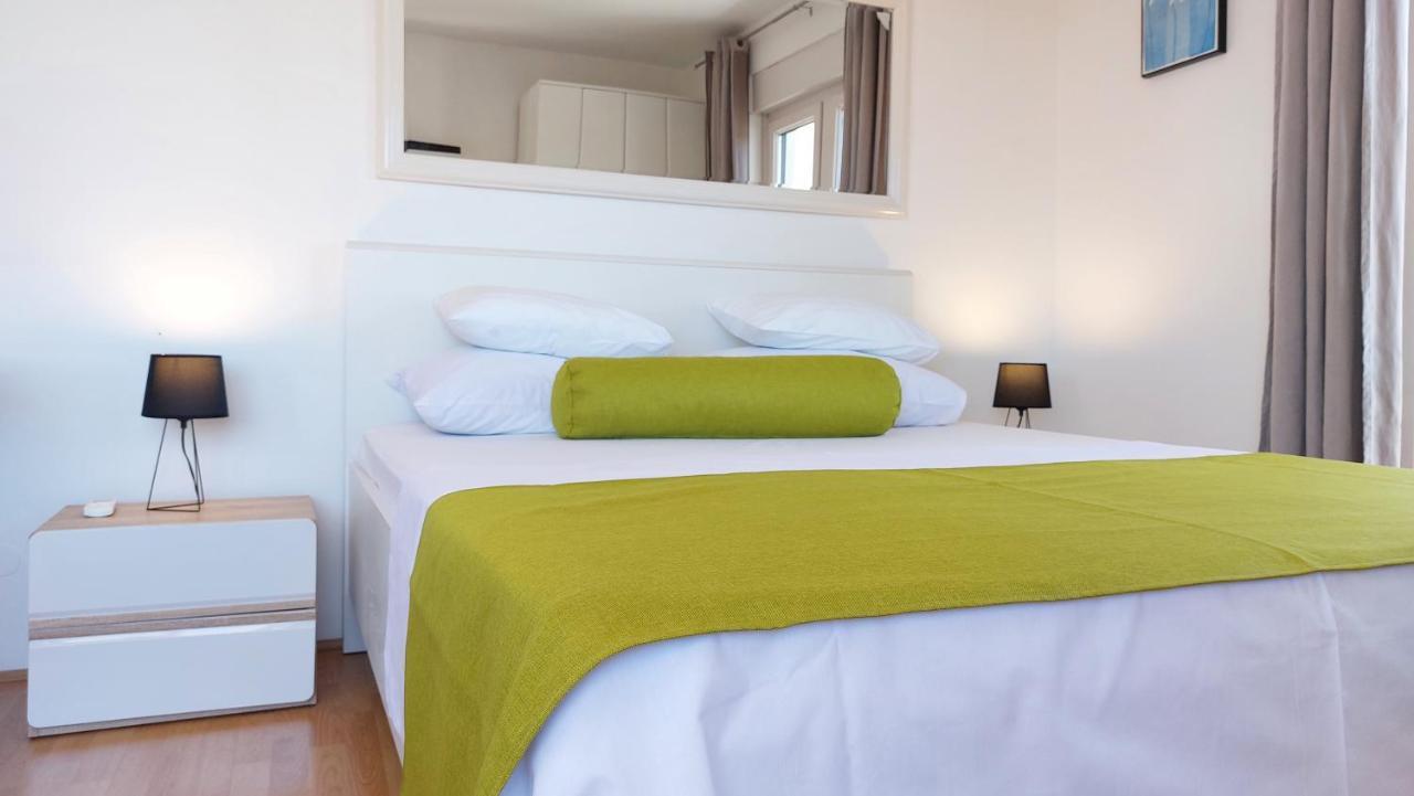 Sea Side Apartments Vodice Zewnętrze zdjęcie