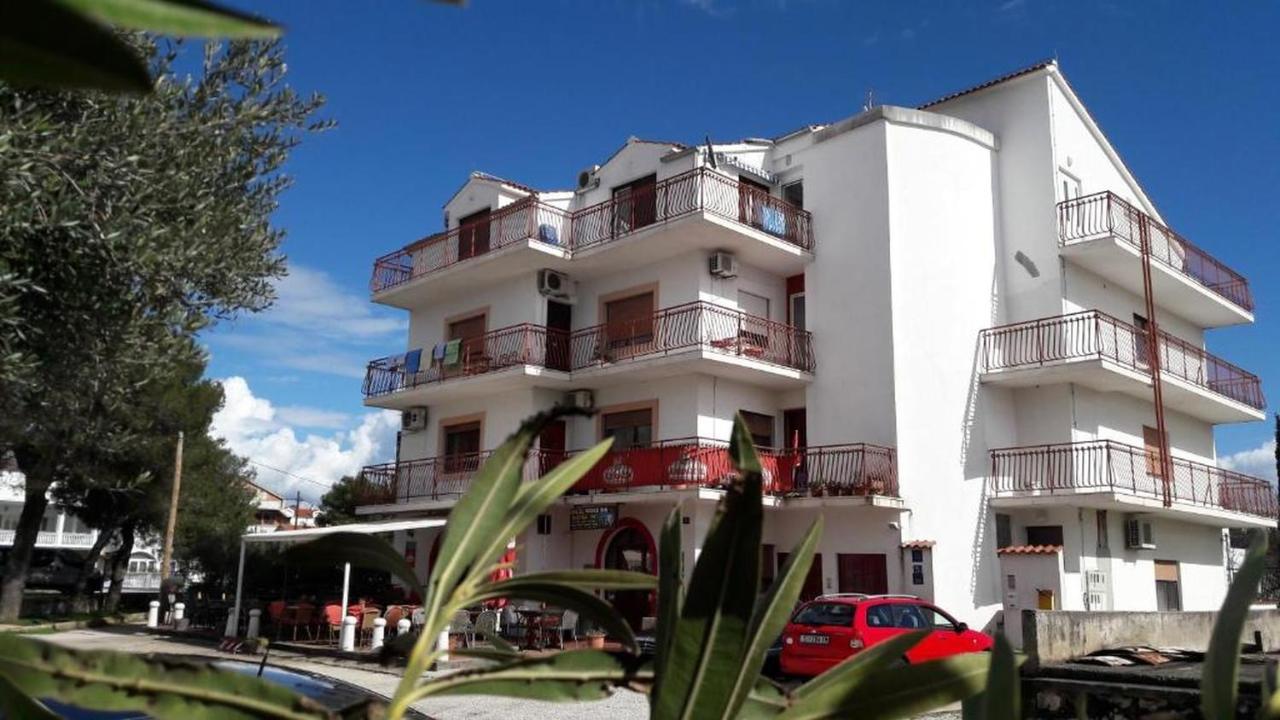 Sea Side Apartments Vodice Zewnętrze zdjęcie