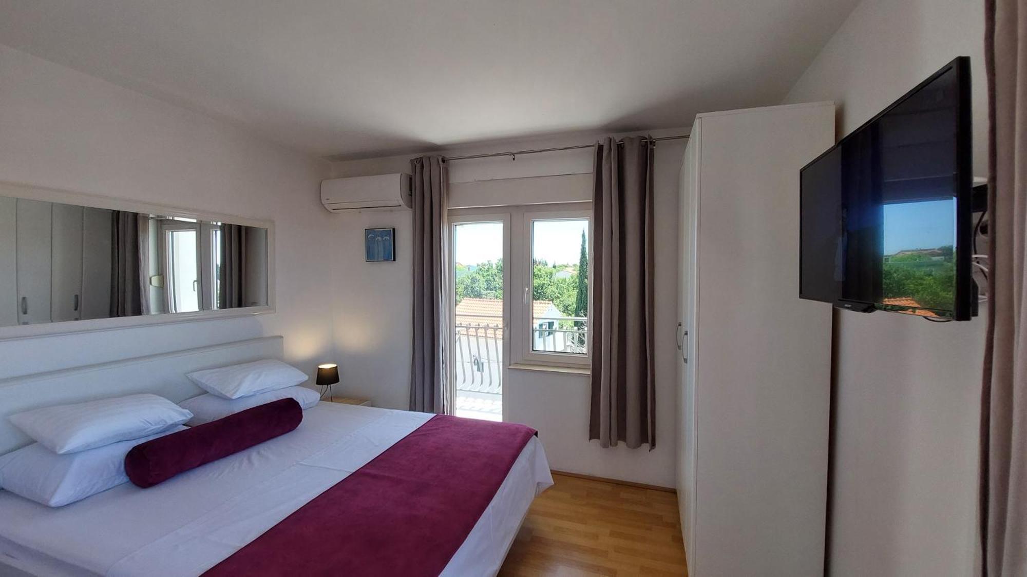 Sea Side Apartments Vodice Zewnętrze zdjęcie